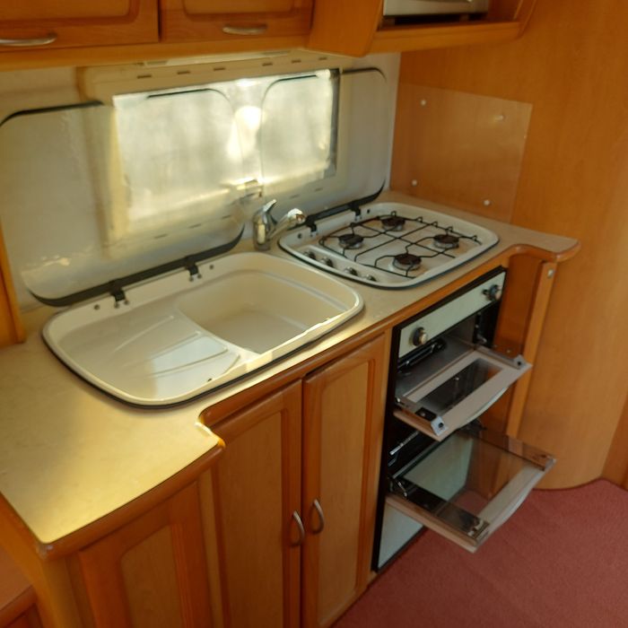 Vând Rulotă Compas Omega 428L Liberte