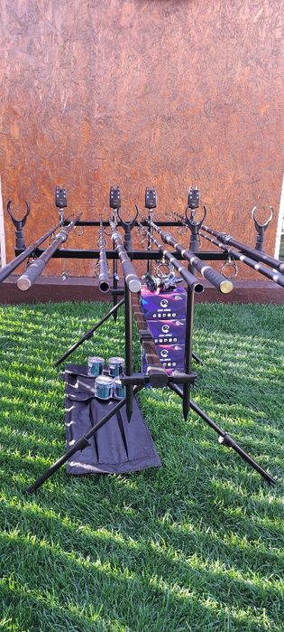 Set pescuit la crap,4 Lansete 3,90m,2 segm,4 Mulinete 12.000,Rod Pod