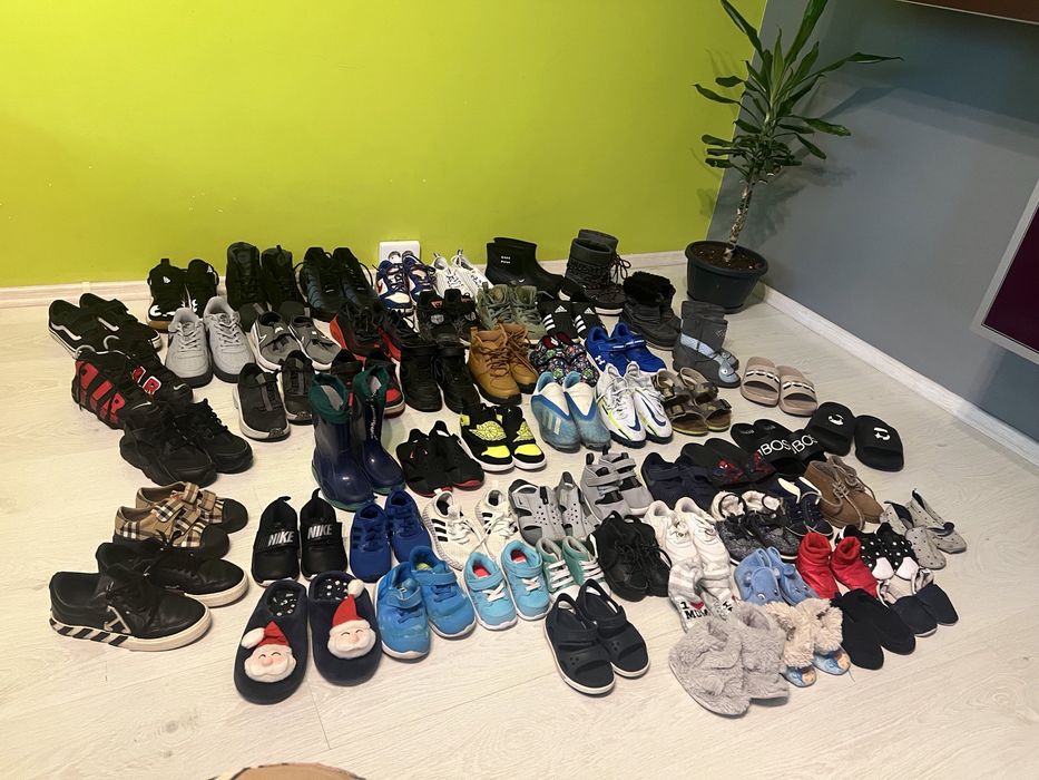 61 perechi de încāltāminte bāieti (18 -37,5 cm)| Nike, Jordan, Adidas, Vans, Burberry, Off-White, Moon Boot