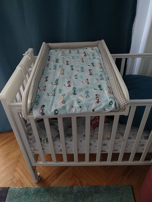Patut co-sleeping + masă de înfășat