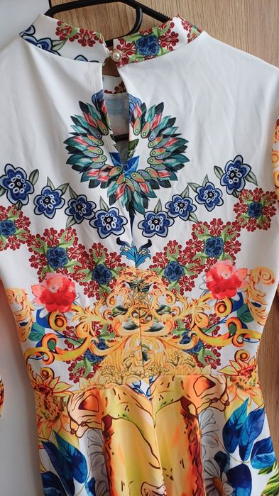 Нова дамска рокля