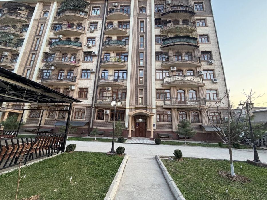ЖК Dream House Евро Люкс Парус ТЦ 2/4/8