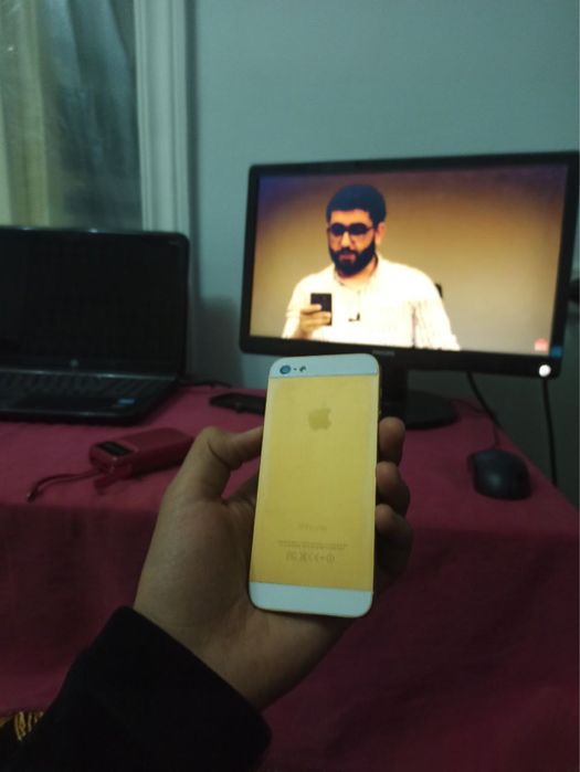 Iphone 5 гарантией за 5 дней