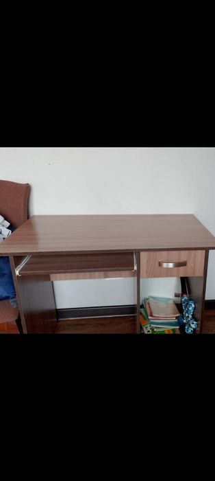 Стол письменный за 10 тысяч