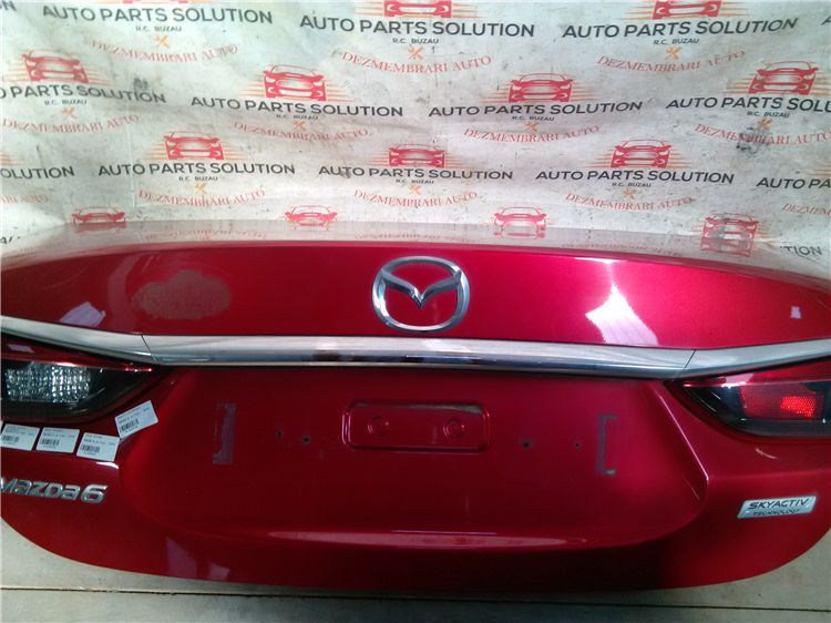Ornament capota portbagaj mazda 6 an fabr. 2014