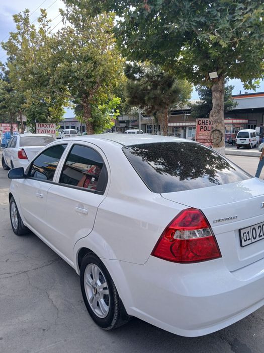 Nexia 3  bejiviy salon