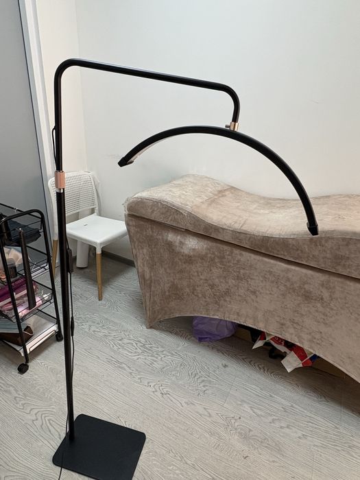 Продам матрас, кушетку, лампу для наращивание ресниц