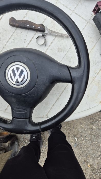 Оригинален Три лъчев Волан за Голф 4 Бора