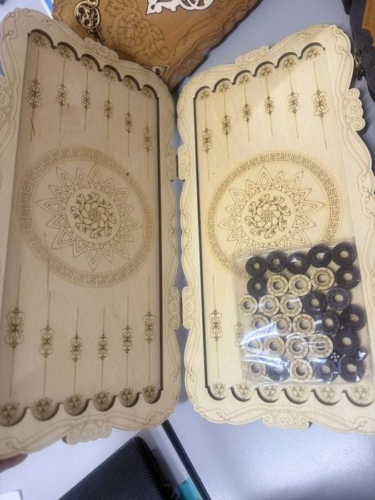 Продам новые доски игры