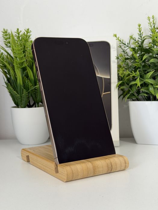 Iphone 16 pro max impecabil 256 , 93% , fullbox