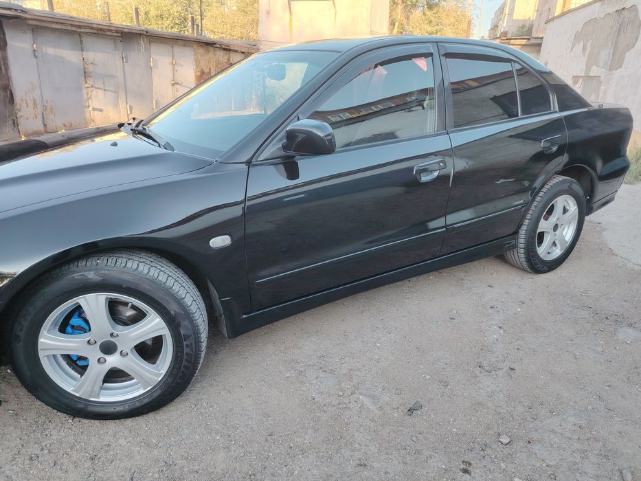 Продам mitsubishi galant (акула)