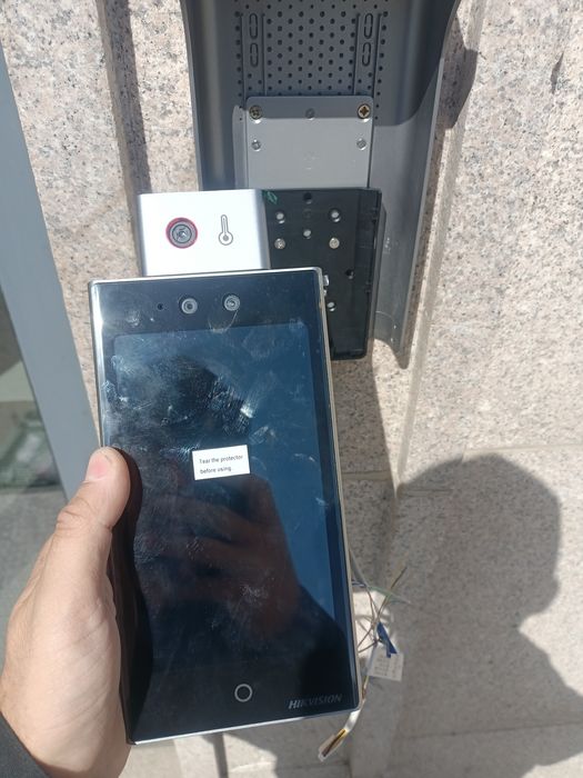 Установка видеонаблюдения.