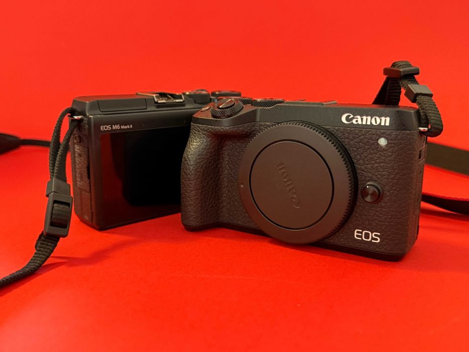 Canon EOS M6 Mark II - 2 buc