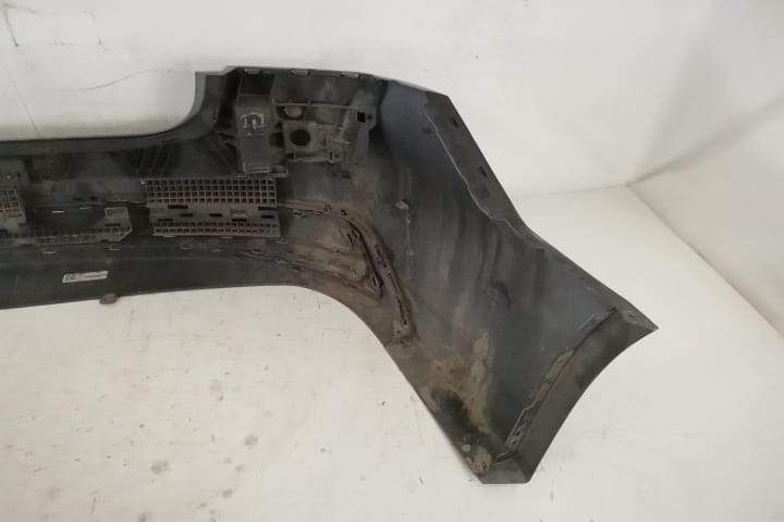 Ауди А7 / Audi A7 Оригинална задна броня със сензори и полагащ под мно