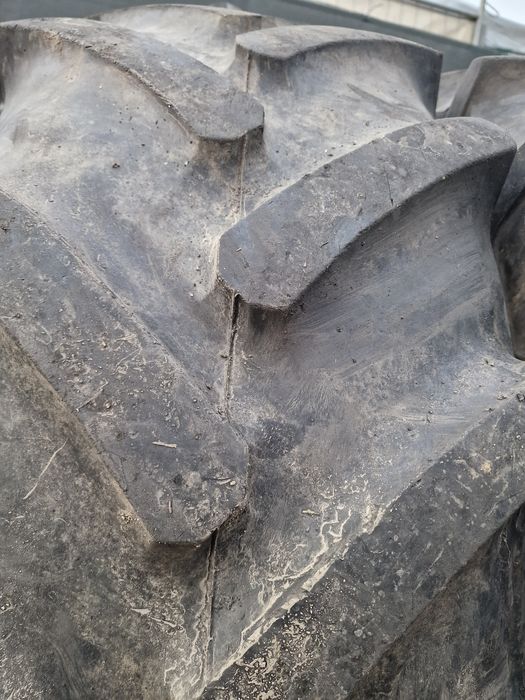 Cauciucuri Agricole 420/70R28 marca Continental