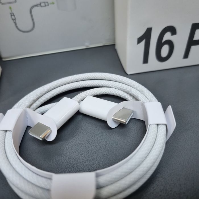 Кабел и кокалче за бързо зареждане на iPhone 17 pro max зарядно