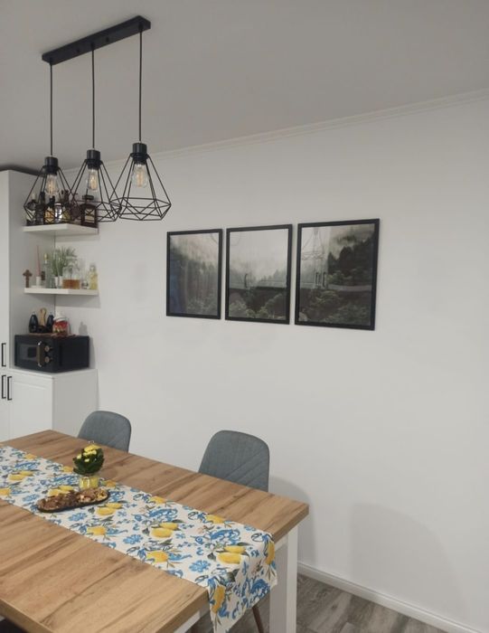 Apartament 3 camere+balcon Intre lacuri