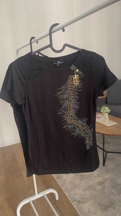 Классная кофточка для девушек и женщин