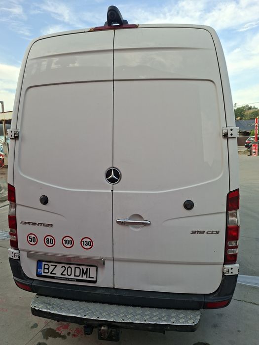 Vind mercedes sprinter 319 euro 6 anul 2017
