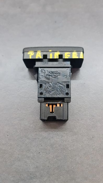 Buton avarie Nissan Primera 2005 1.9 DCI MT (120 hp)