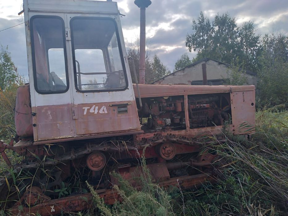 Продам трактор Т4