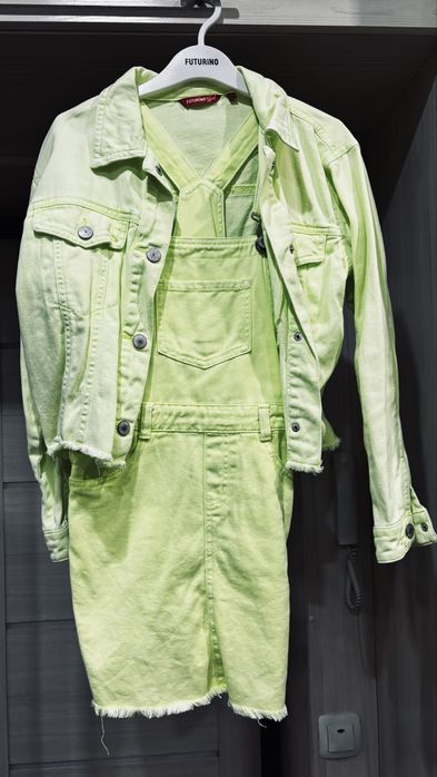 Продам вещи на девочку 134-146