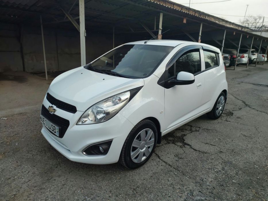 Spark 2018 г. вторая позиция машина чистая пробег 129000 т