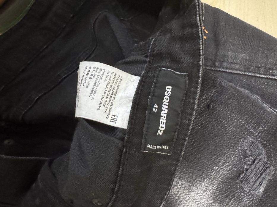 DSQUARED2 мъжки дънки (бермуди) - оригинални, Made in Italy, размер 42