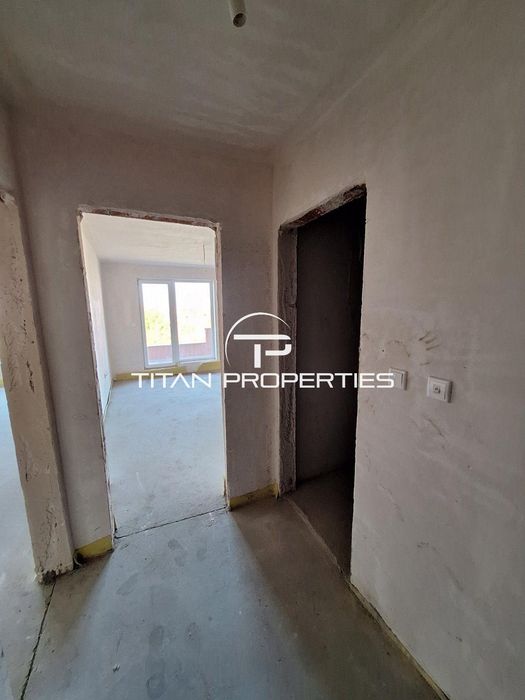 Продава се Двустаен апартамент в Пловдив, Остромила - 68 кв.м за 1853 €/кв.м - Снимка #4