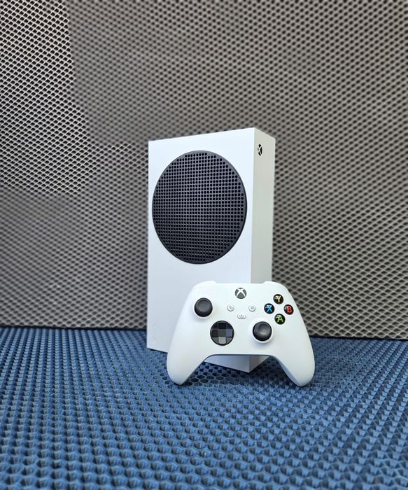 Xbox Series S/ SSD/ коробка/геймпад оригинал новый/супер состояние.