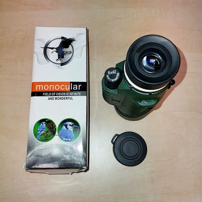 Monocular portabil HD 8x42