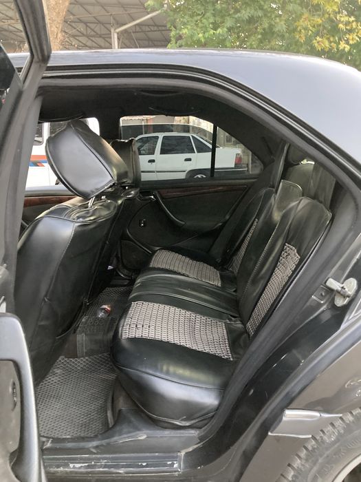 Mercedes Benz W202