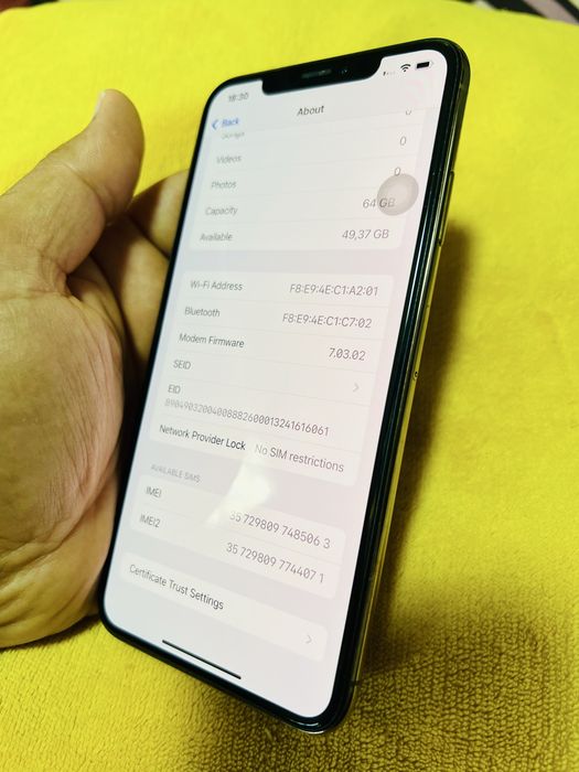Iphone xs max 64 gb
