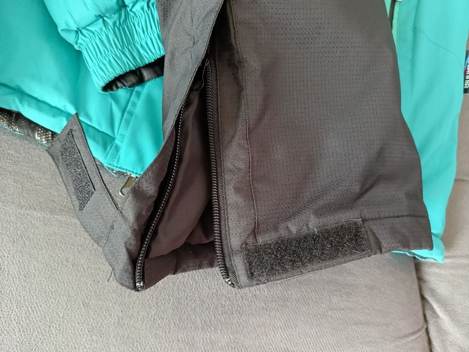 Продам горнолыжный костюм