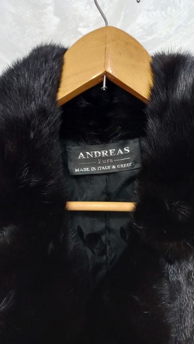 Продаётся норковая шуба!