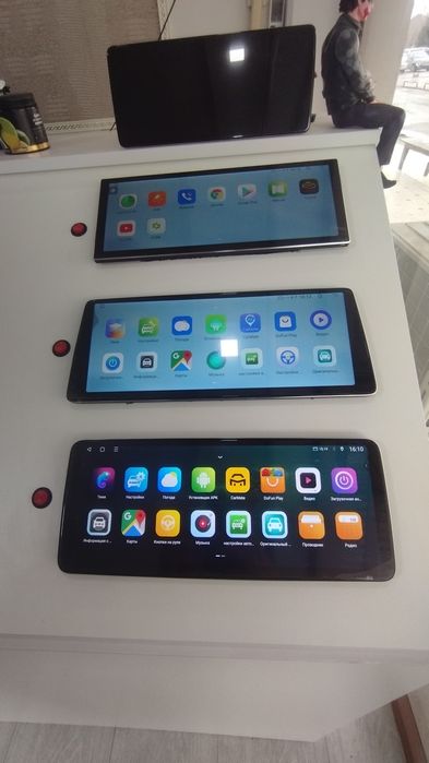 Магнитола 12.8 дюйм универсал 8 и 4 ядер 4/64 6/128г WiFi 4G сим CarPl