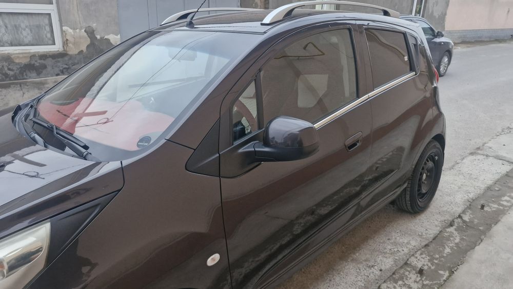 Spark srochna sotiladi