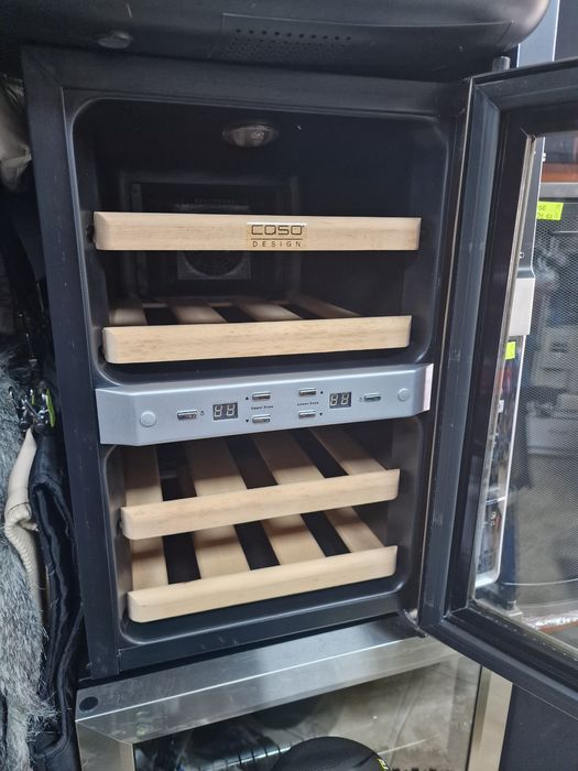 Хладилник за вина CASO DESINGN