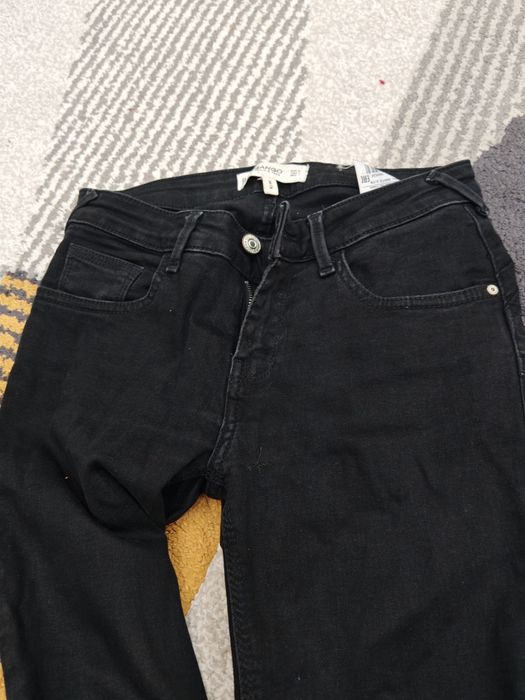 Джинсы б/у в отл состояний