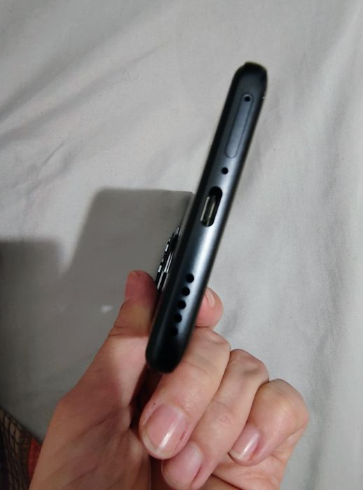 Honor 400 pro doar desigilat