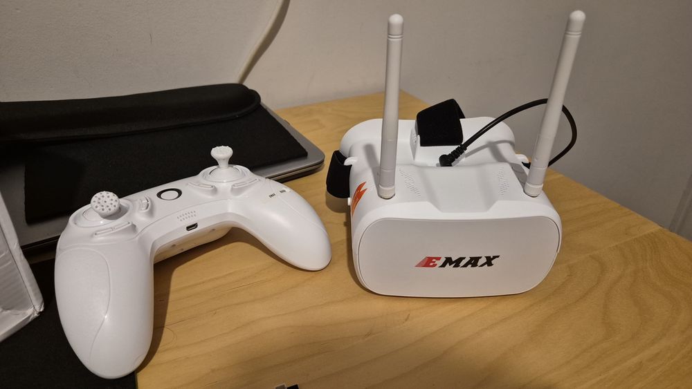 Дрон EZ Pilot Begginer FPV