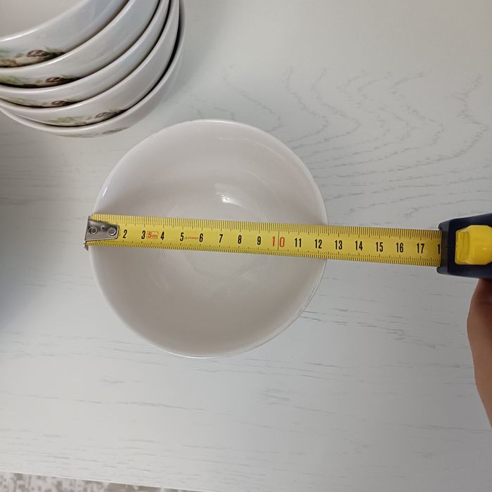 Продам набор тарелок и пиал