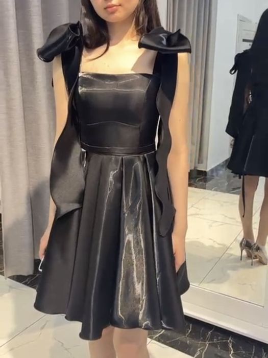 Платье, надевала один раз