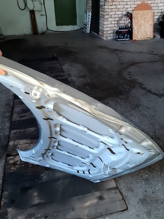 Продам капот на Хундай акцент