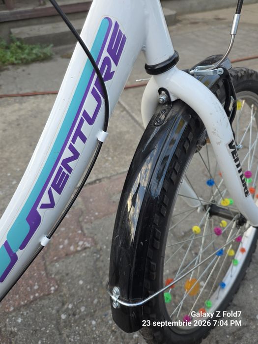 Vând bicicleta copii