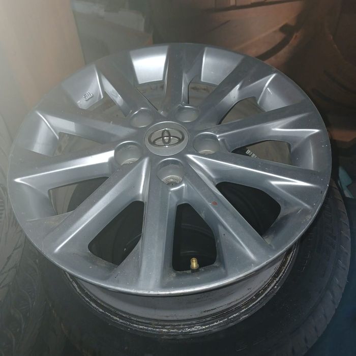 Диски Тайота Камри 50 R16