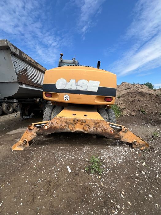 Firma de construcții oferă spre vânzare  utilaje in stare foarte bună  de funcționare!