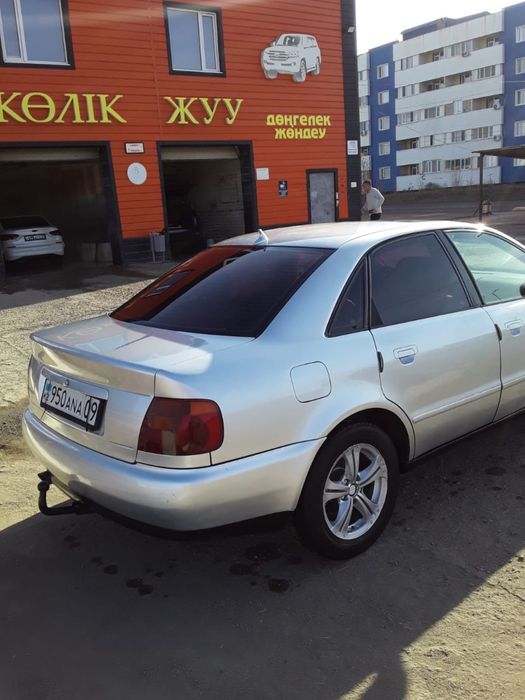 Audi a4 каждый день на ходу