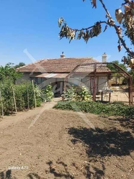 Къщи в гр. Среден