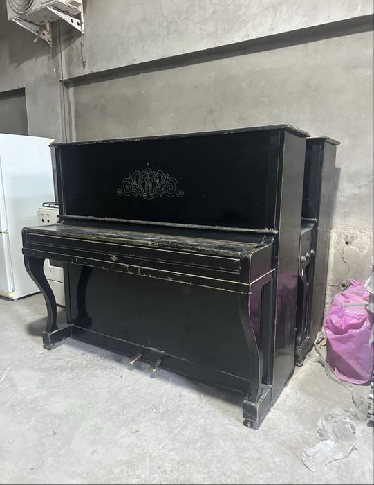 Pianino srochno 2 ta sotiladi